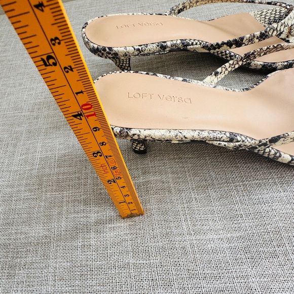 LOFT Snake-Print Thong Kitten Heels - Beige/Black - Picture 7 of 9